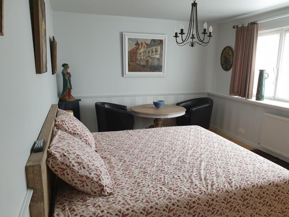 Den Hoge Doorn Bed & Breakfast Harelbeke Dış mekan fotoğraf